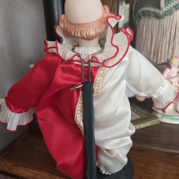 Musical Clown  - Red and White - Picture 2 of 2